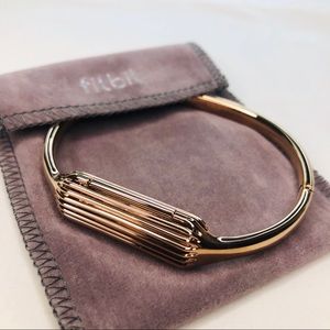 ✨Stunning Fitbit2 (gold) Brand new!!✨
